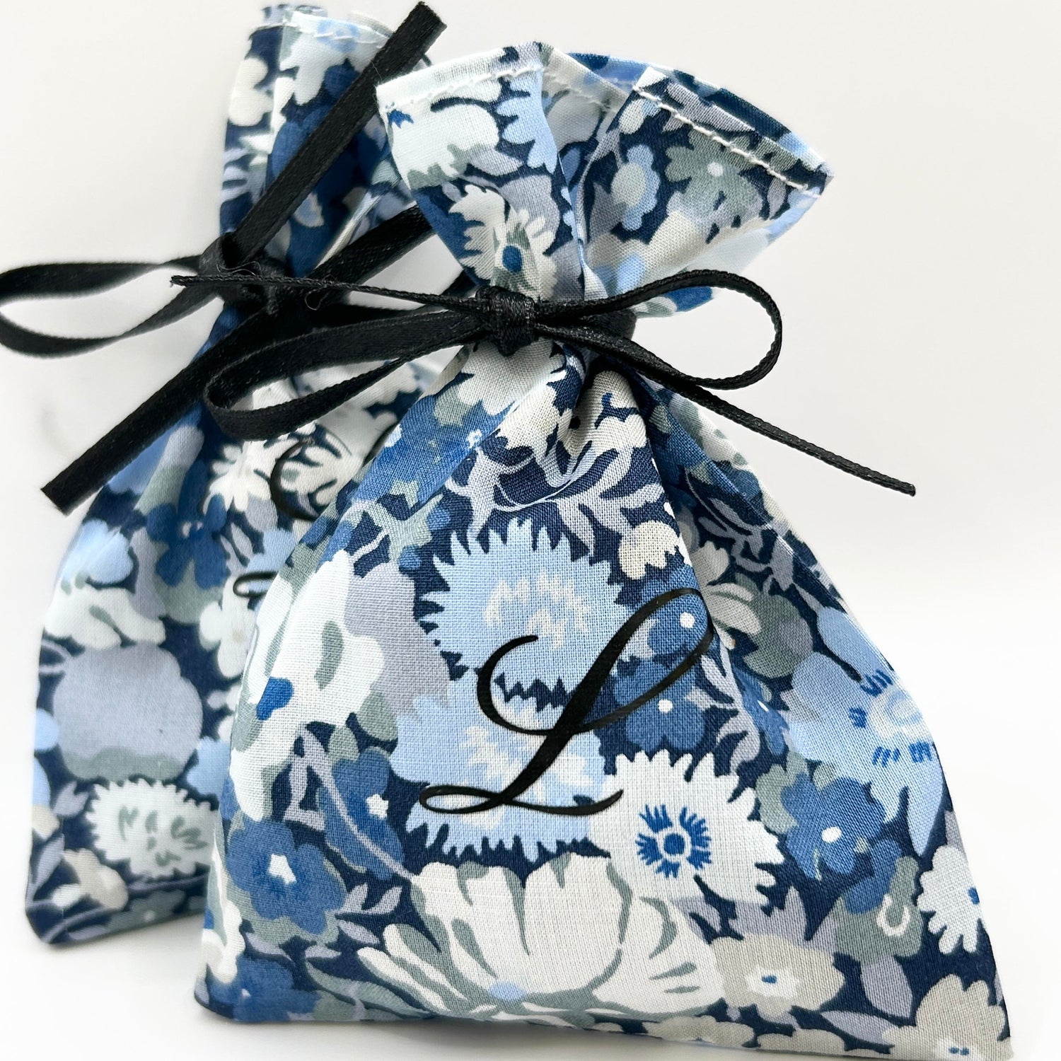 Reusable Liberty of London fabric pouches for jewellery – eco-friendly, elegant alternative to disposable boxes from Leopoldine